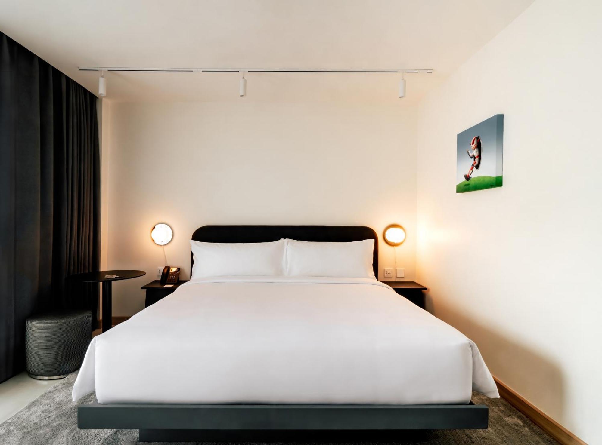 The Standardx, Bangkok Phra Arthit Hotel Exterior photo